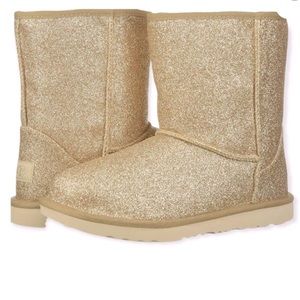 Brand New - Girls UGG Boots - Size 1